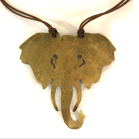 Artisan Hand Crafted Elephant on Leather Necklace. - Picture 11 of 15